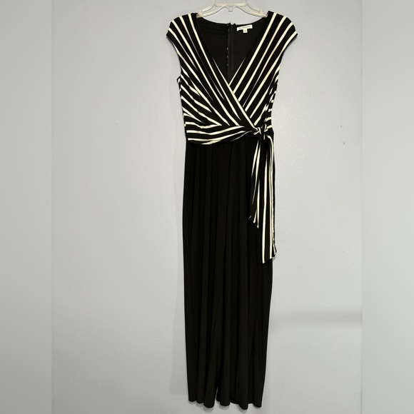 North style black & white sleeveless jumpsuit,, size 6 - Picture 1 of 4